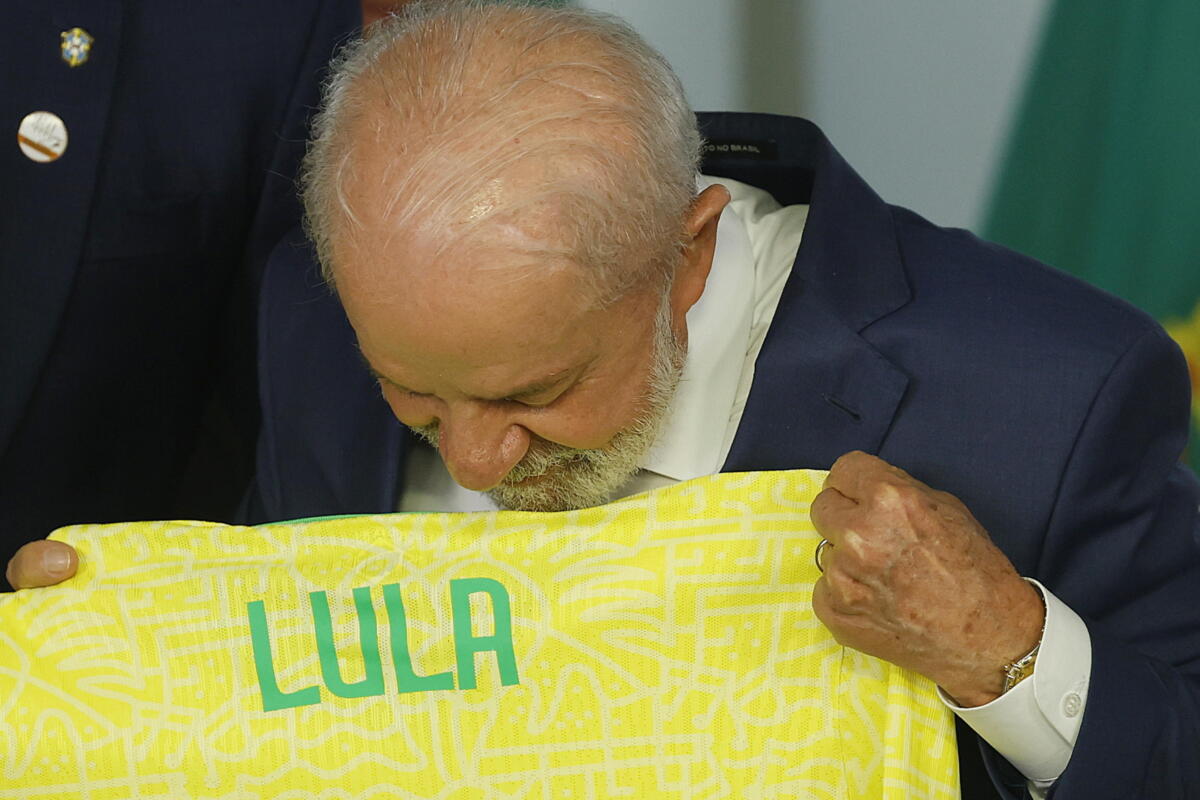 Lula ad Ancelotti: ‘vinci un’altra partita, per l’amor di Dio’ Lula ad Ancelotti: ‘vinci un’altra partita, per l’amor di Dio’