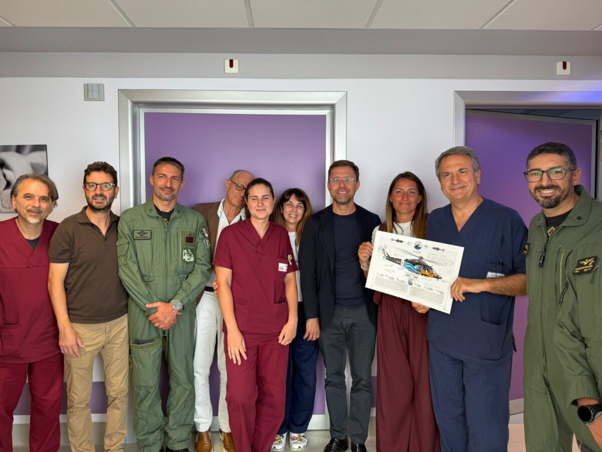 Bari, donata al “Di Venere” una nuova apparecchiatura per lo screening uditivo sui neonati Bari, donata al “Di Venere” una nuova apparecchiatura per lo screening uditivo sui neonati