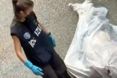 Bologna, spunta un nuovo video sul caso Fakir: caviglie legate e sangue sotto la testa