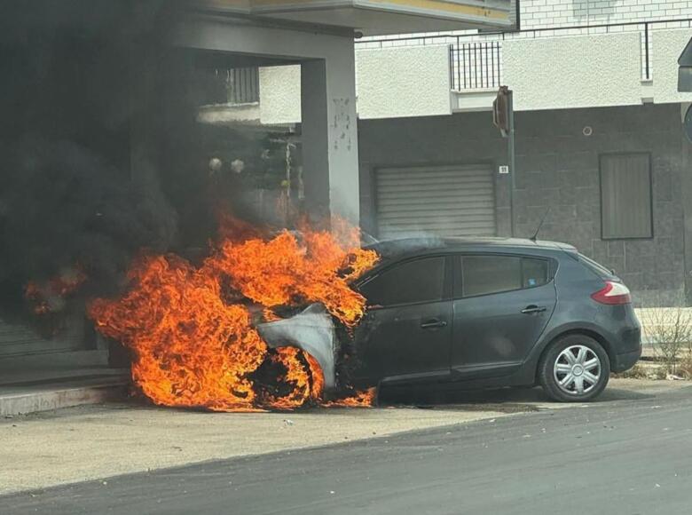 incendio auto sindaco carapelle