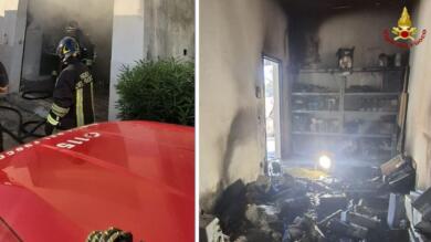 Bari, incendio nel deposito di un negozio di informatica: le fiamme partite dalle batterie al litio