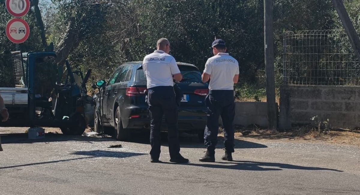 Matino, scontro tra un’Ape e un’Audi in contrada Lazzaretto: Carmelo Danese muore a 90 anni Matino, scontro tra un’Ape e un’Audi in contrada Lazzaretto: Carmelo Danese muore a 90 anni