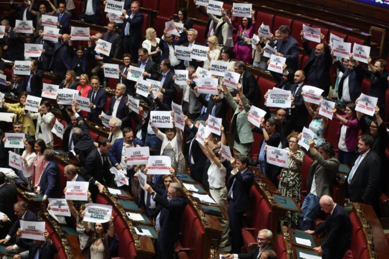 protesta legge elettorale