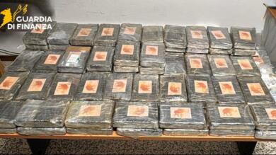 Maxi-sequestro di oltre 110 chili di cocaina: blitz della Finanza di Ancona nel Parmense