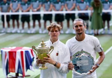 Tennis, Sinner piega Zverev in quattro set e si prende la corona di Wimbledon
