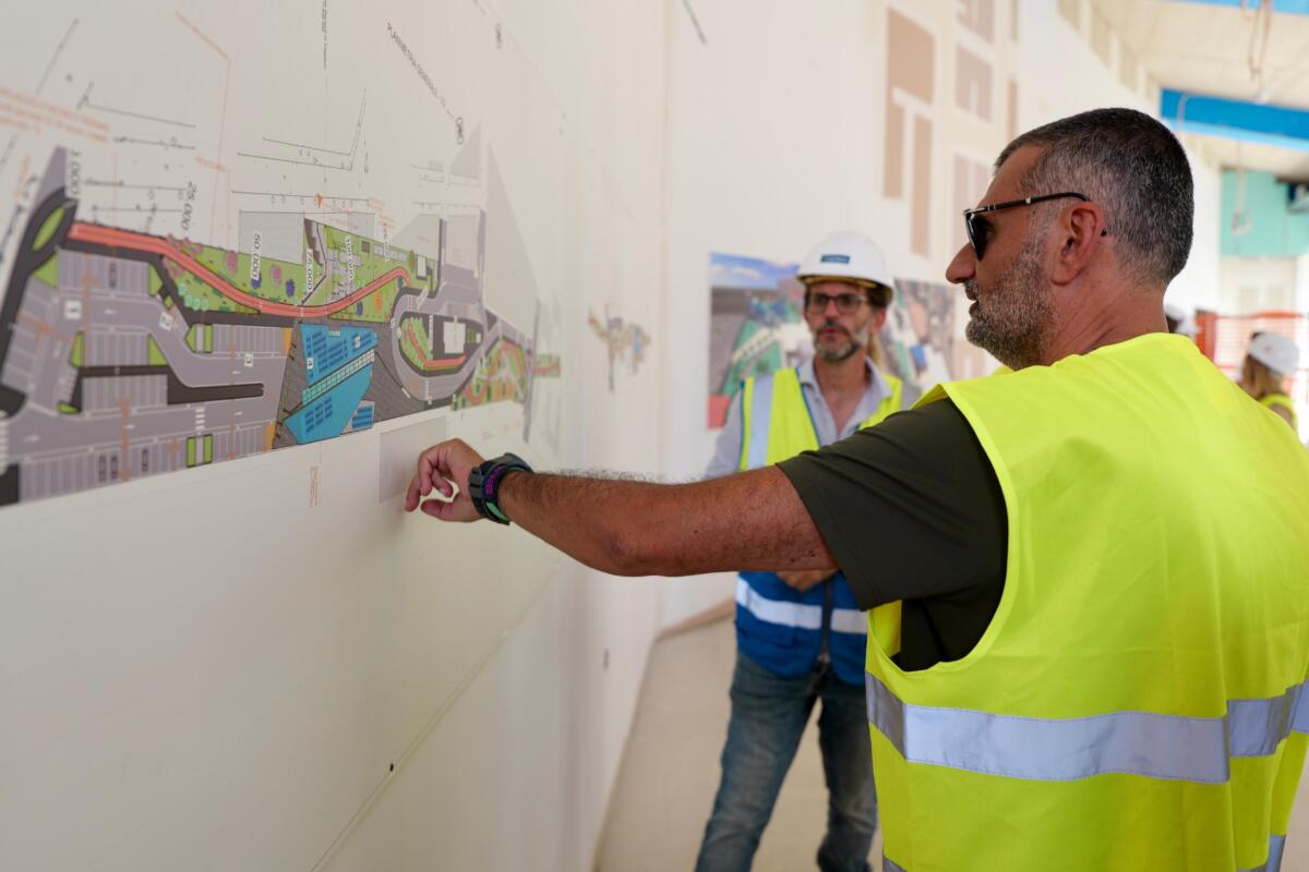 Riparte la linea Bari-Putignano: Decaro e Piemontese nei cantieri sotterranei di Triggiano e Capurso