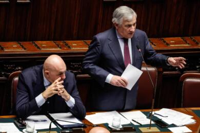 Tajani apre al Safe, poi frena: scontro nella maggioranza. La Lega: «L’ultima parola spetta al Parlamento»