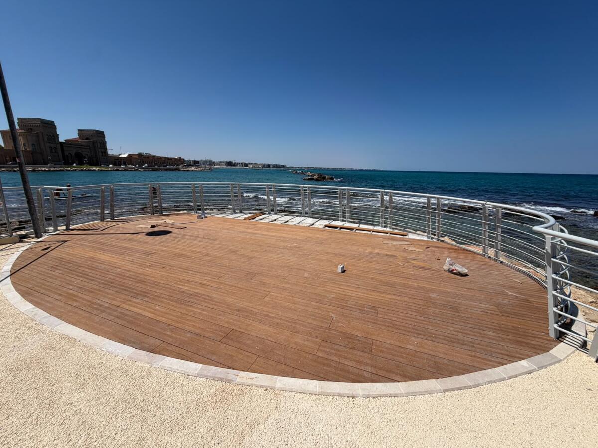 Riqualificazione spiaggia di Provolina a San Cataldo: furti e vandalismi a poche ore dalla riapertura parziale