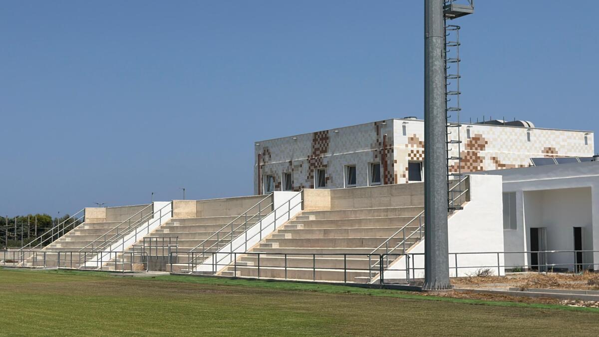 Nuovo stadio di rugby e football americano a Catino: il sopralluogo del sindaco Leccese – FOTO