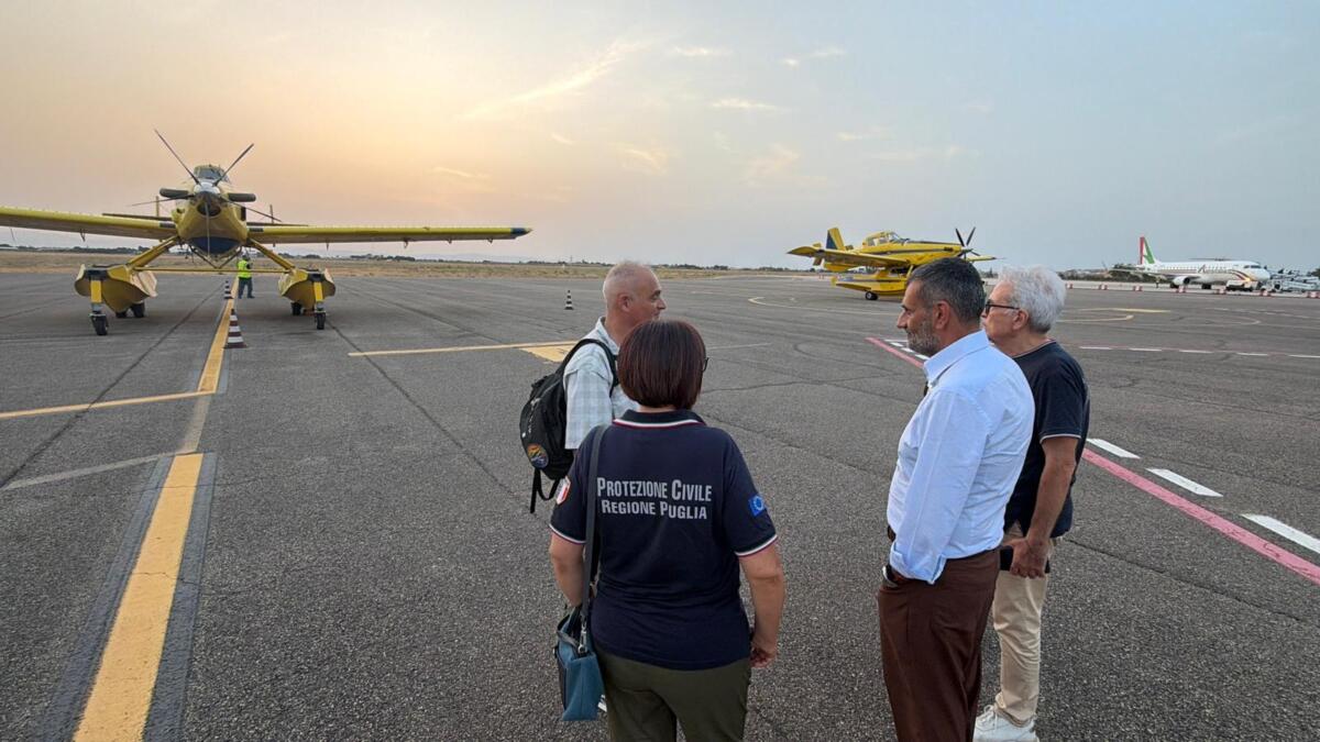 Incendi in Puglia, al “Gino Lisa” arriva due Fire boss. L’appello del Wwf: «Prevenzione in inverno»