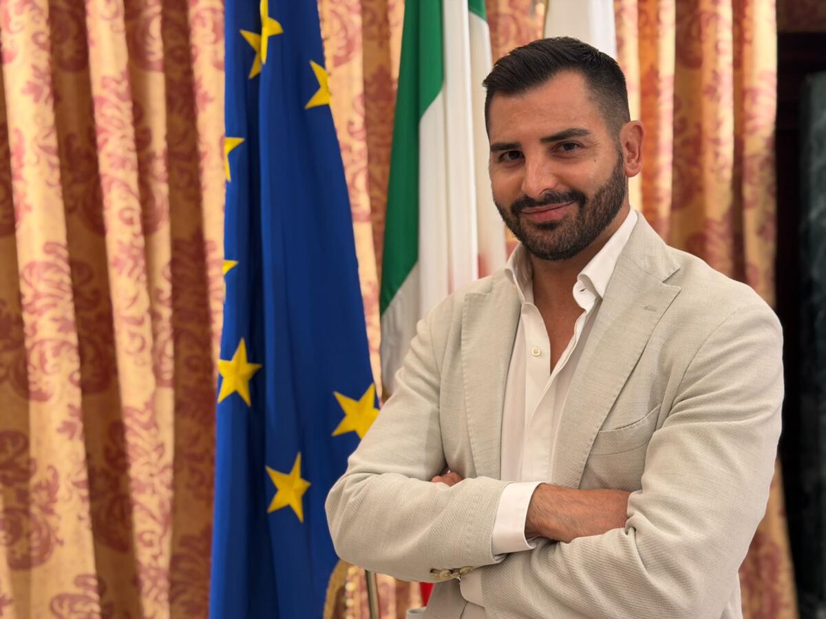 Bari, Marco Pesce nominato consigliere incaricato al Tavolo LGBTQIA+: «A lavoro contro le discriminazioni» Bari, Marco Pesce nominato consigliere incaricato al Tavolo LGBTQIA+: «A lavoro contro le discriminazioni»