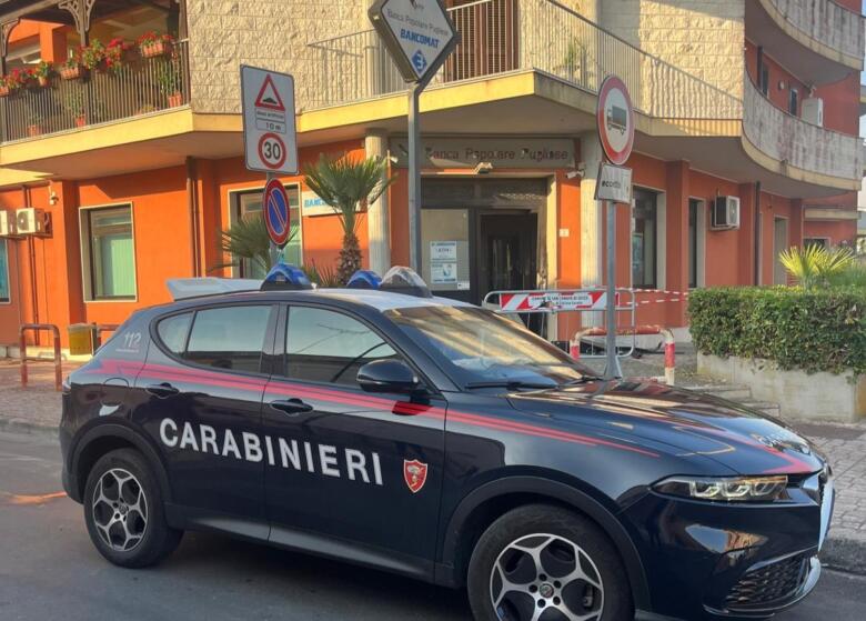 assalto bancomat san donato di lecce