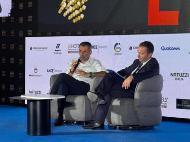 Decaro a La Piazza: «Prima il programma poi la scelta del leader, primarie non necessarie»