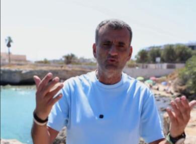 Spiagge libere e accessibili in Puglia, Decaro: «Già 56 i Comuni finanziati col piano “Mare Democratico”» – VIDEO
