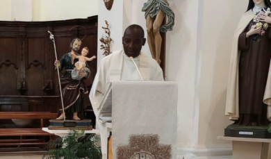 Choc a Limosano, parroco 47enne muore mentre celebra messa: don Aloys stroncato da un malore