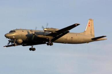 Tensione sul Baltico: caccia polacchi intercettano un aereo spia russo per la guerra ibrida