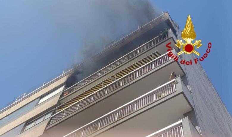 incendio brindisi