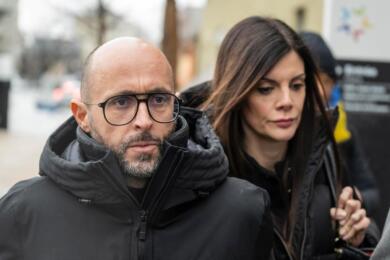 Crans-Montana, Jacques Moretti arrestato per aggressione: avrebbe picchiato la moglie