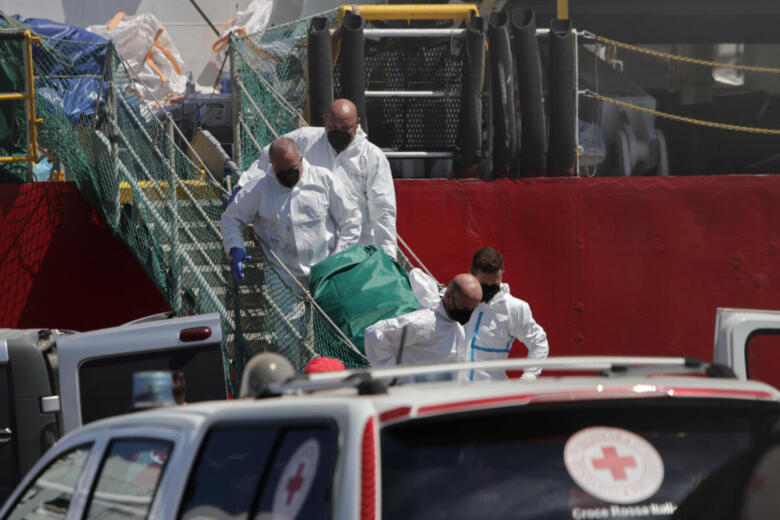 migranti nave emergency