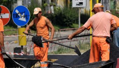 Cerignola, operai del cantiere stradale aggrediti a bastonate in via Melfi: si indaga