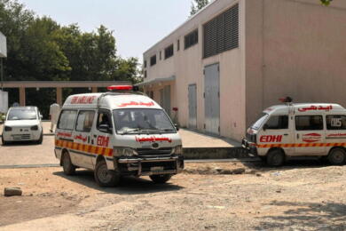 Pakistan, tragedia in un ospedale: il reparto di ginecologia prende fuoco e muoiono 14 neonati