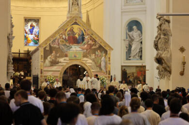 Papa Leone ad Assisi per il GO! Franciscan Youth Meeting: «I cristiani sono all’opposto del fondamentalismo»