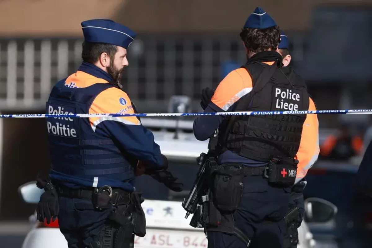 Bruxelles, esplosione davanti a un’abitazione nella notte a 2 chilometri dalla sede Nato Bruxelles, esplosione davanti a un’abitazione nella notte a 2 chilometri dalla sede Nato