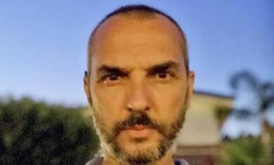 Tragedia sul litorale viterbese: muore Silvano Loia, manager “Rai Way” e compagno di Francesca Neri