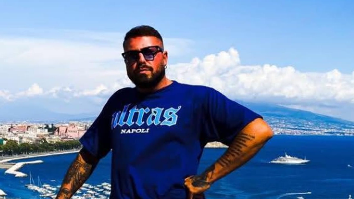 Dall’aggressione con l’acido al tragico epilogo: la morte di Valerio Gentile tra le ferite del corpo e gli sfregi dell’anima Dall’aggressione con l’acido al tragico epilogo: la morte di Valerio Gentile tra le ferite del corpo e gli sfregi dell’anima