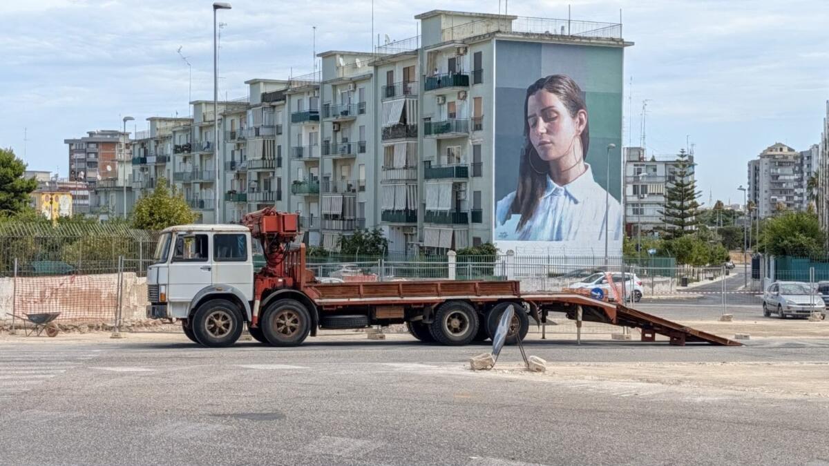 Bari, maxi-riqualificazione da 1,2 milioni di euro al San Paolo: cambia volto viale delle Regioni Bari, maxi-riqualificazione da 1,2 milioni di euro al San Paolo: cambia volto viale delle Regioni