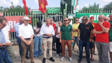 Modugno, presidio dei lavoratori davanti alla Brovedani: «Lo stabilimento non può chiudere»