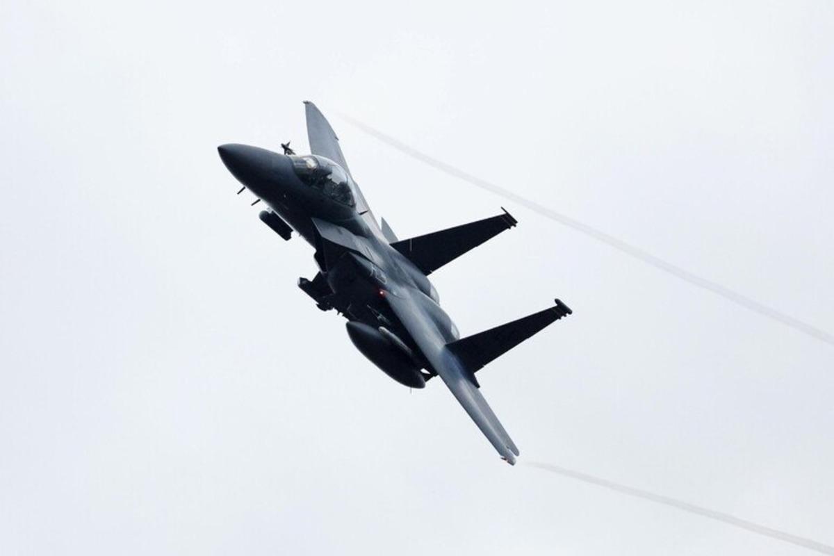 Tensione al Nord: fregata russa sfiora elicottero danese e caccia Nato abbattono drone in Lituania Tensione al Nord: fregata russa sfiora elicottero danese e caccia Nato abbattono drone in Lituania