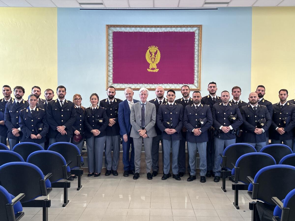 Sicurezza in Puglia, potenziati Questure e Commissariati: 74 nuovi agenti tra Bari e Lecce Sicurezza in Puglia, potenziati Questure e Commissariati: 74 nuovi agenti tra Bari e Lecce