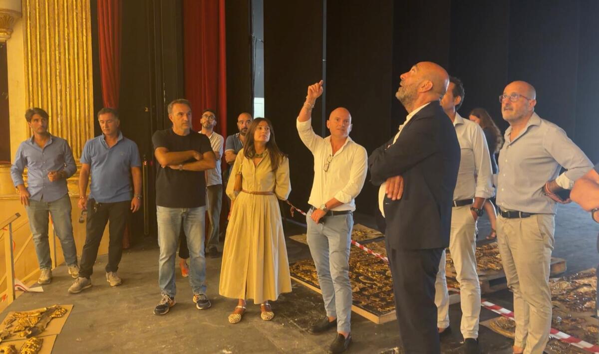 Bari, il Teatro Piccinni riapre il 23 settembre dopo l’allagamento estivo Bari, il Teatro Piccinni riapre il 23 settembre dopo l’allagamento estivo