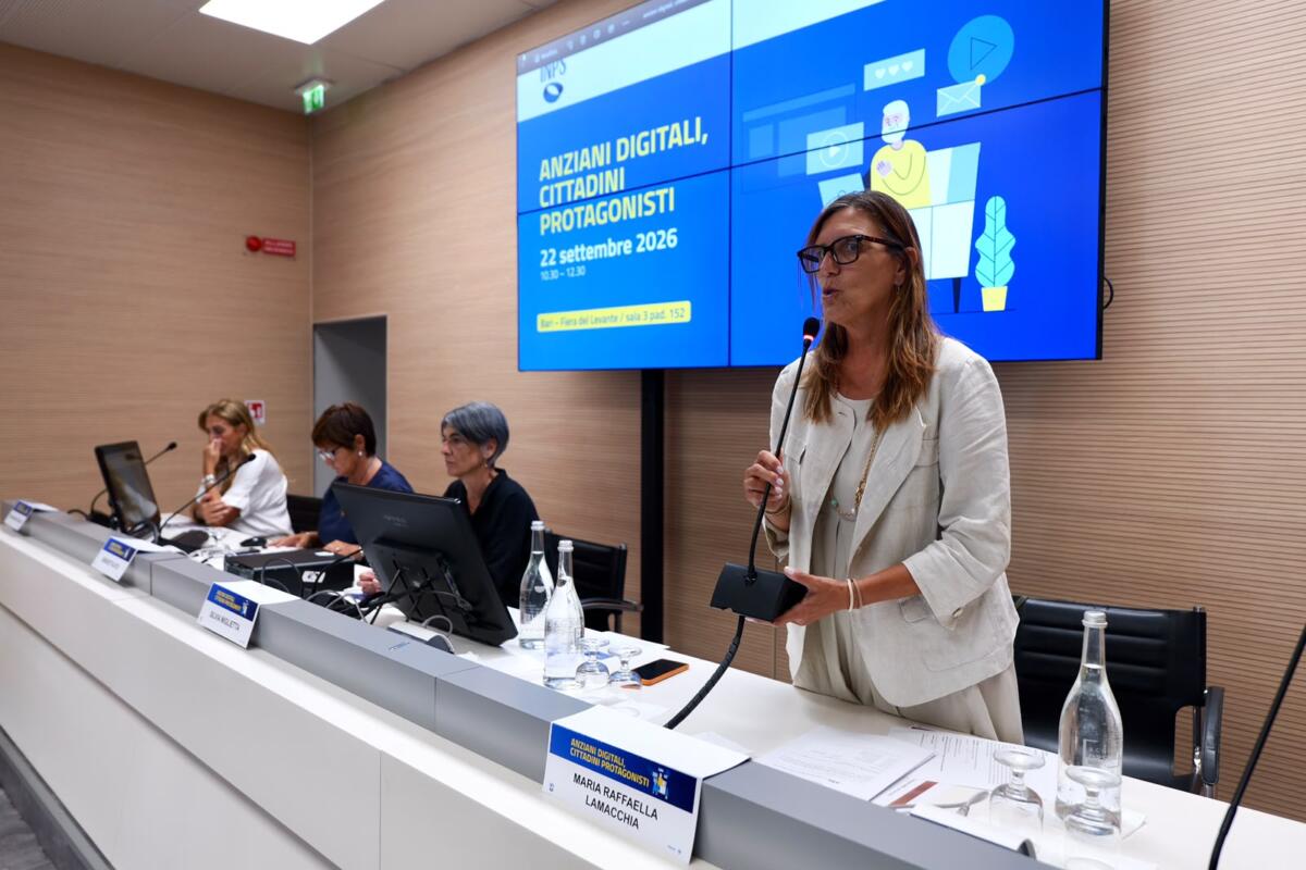 Inclusione digitale: accordo Regione-Inps per corsi online nelle Università della terza età pugliesi