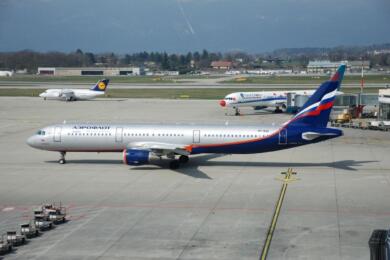Abbandonato a Ginevra per le sanzioni: la parabola dell’Airbus russo da 25 milioni di euro