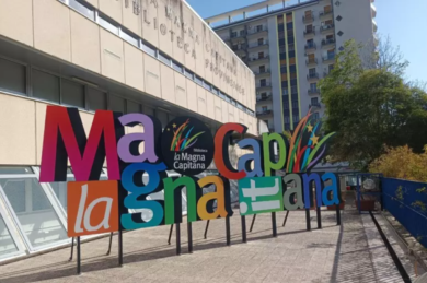 Foggia, riapre dopo 3 anni la biblioteca “La Magna Capitana”: restituiti 200 posti studio – VIDEO