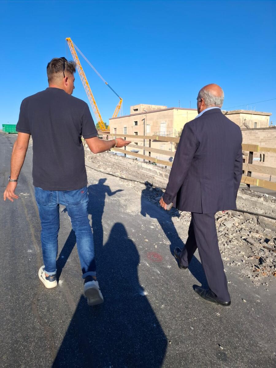 Taranto, al via i lavori sul cavalcaferrovia Croce: cantiere da 6,2 mln per la messa in sicurezza – FOTO