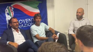 Meloni Day a Bari, Donzelli disinnesca le proteste: «Contestare è democrazia»