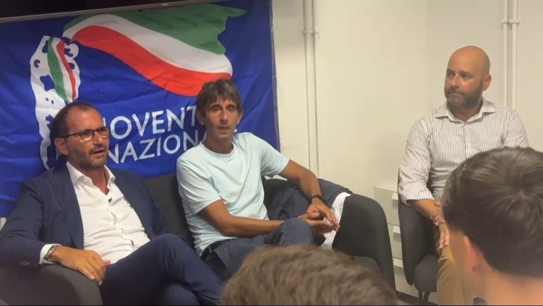 Meloni Day a Bari, Donzelli disinnesca le proteste: «Contestare è democrazia» Meloni Day a Bari, Donzelli disinnesca le proteste: «Contestare è democrazia»