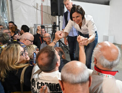 Campo largo, il nodo della leadership: duello Schlein-Conte su primarie e candidato premier
