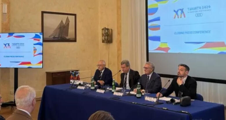 conferenza stampa