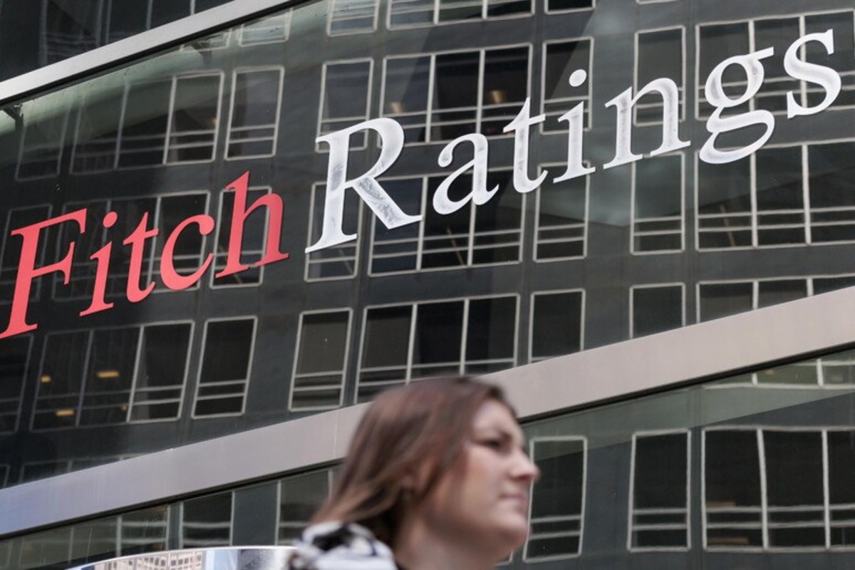 Fitch alza le stime sul Pil globale 2026, l’Italia registra il rialzo più alto d’Europa: da +0,6% a +1% Fitch alza le stime sul Pil globale 2026, l’Italia registra il rialzo più alto d’Europa: da +0,6% a +1%