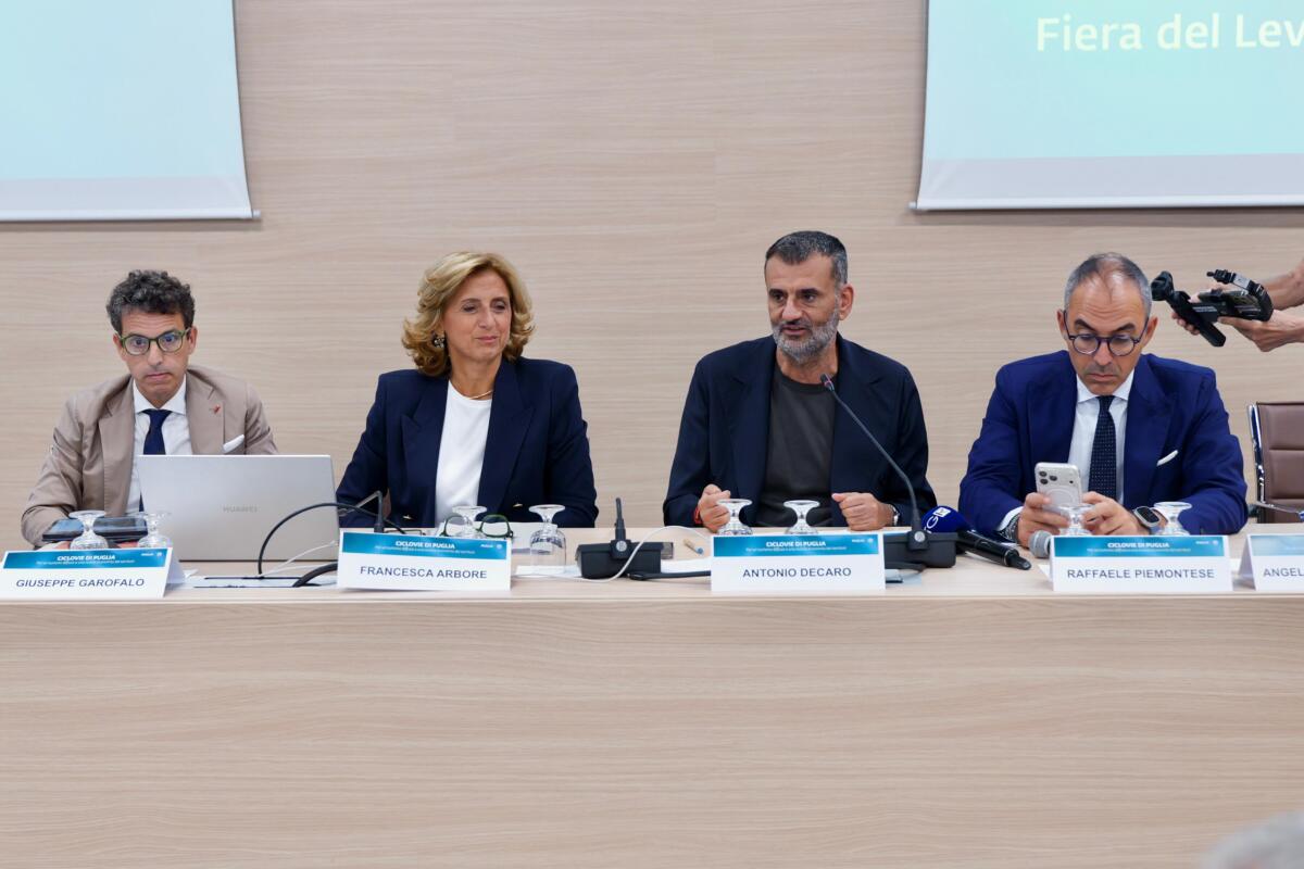 Ciclovie di Puglia, scatta la fase due: dalla Regione 26,7 milioni di euro per manutenzione, green hub e servizi diffusi