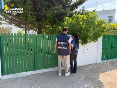 Ville di lusso, case vacanze e masserie: scoperta una maxi evasione da 700mila euro nel Salento