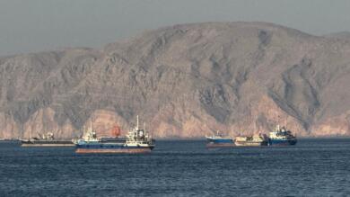 Shock petrolio, l’effetto Hormuz mette in crisi l’economia mondiale