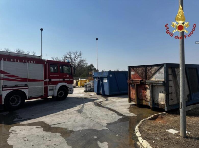 incendio casarano