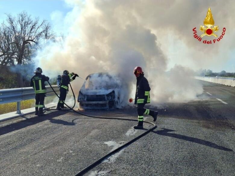 incendio furgone torchiarolo