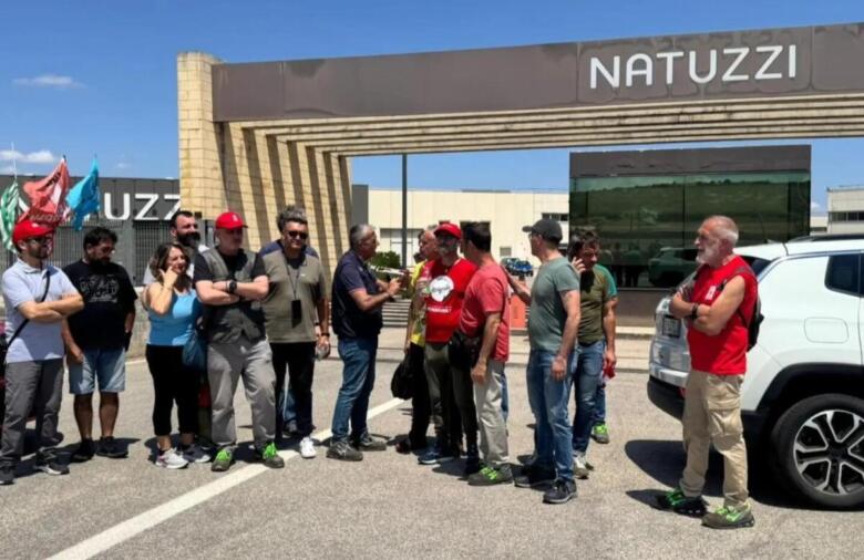lavoratori natuzzi