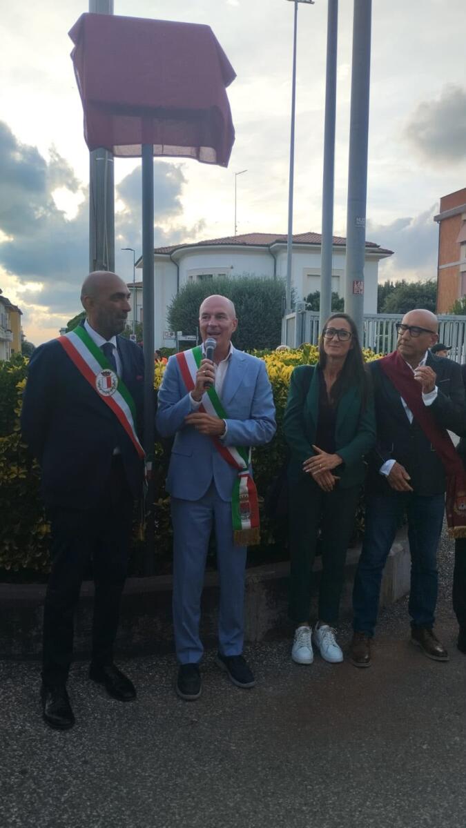 Livorno e Bari ricordano Igor Protti nel giorno del suo compleanno: la cerimonia al “Picchi” Livorno e Bari ricordano Igor Protti nel giorno del suo compleanno: la cerimonia al “Picchi”